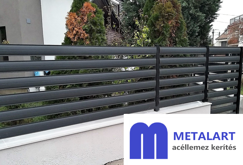 Metalart Top lemez kerítésléc család Praktikus kialakítású kerítéselem