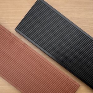 Bordázott WPC kerítés elem selyemfényű vagy csiszolt